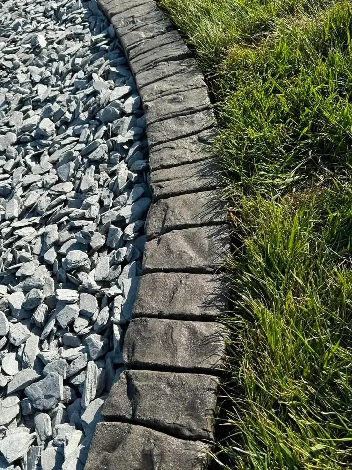 Farmhouse Brick decorative concrete curbing pattern
